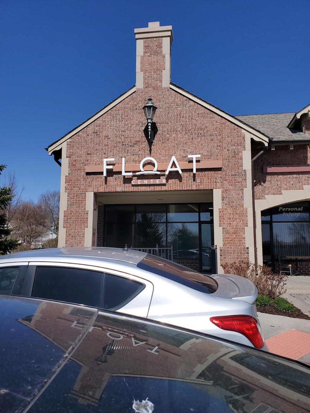 Float Center | 597 N 155th Plaza, Omaha, NE 68154 | Phone: (402) 739-8391