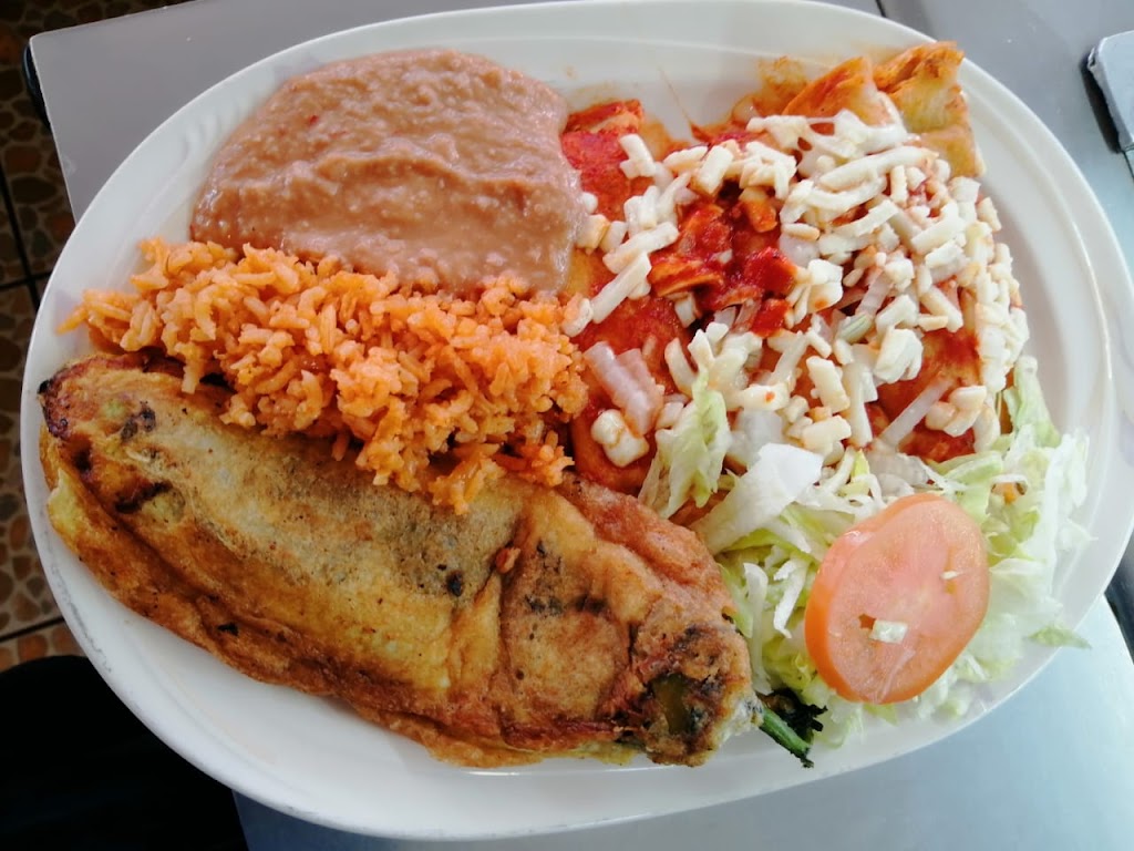 Burritos Dayle | C. Armando B. Chávez 970, Salvarcar, 32575 Cd Juárez, Chih., Mexico | Phone: 656 564 6840
