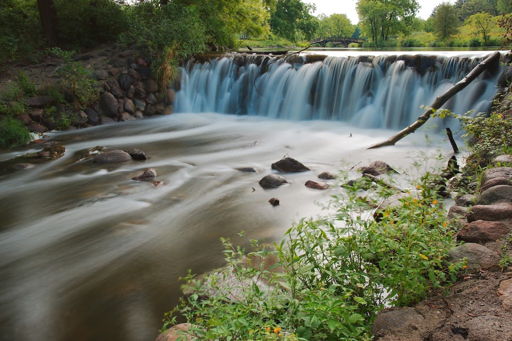 Cowling Arboretum | MN-19, Northfield, MN 55057, USA | Phone: (507) 222-4543