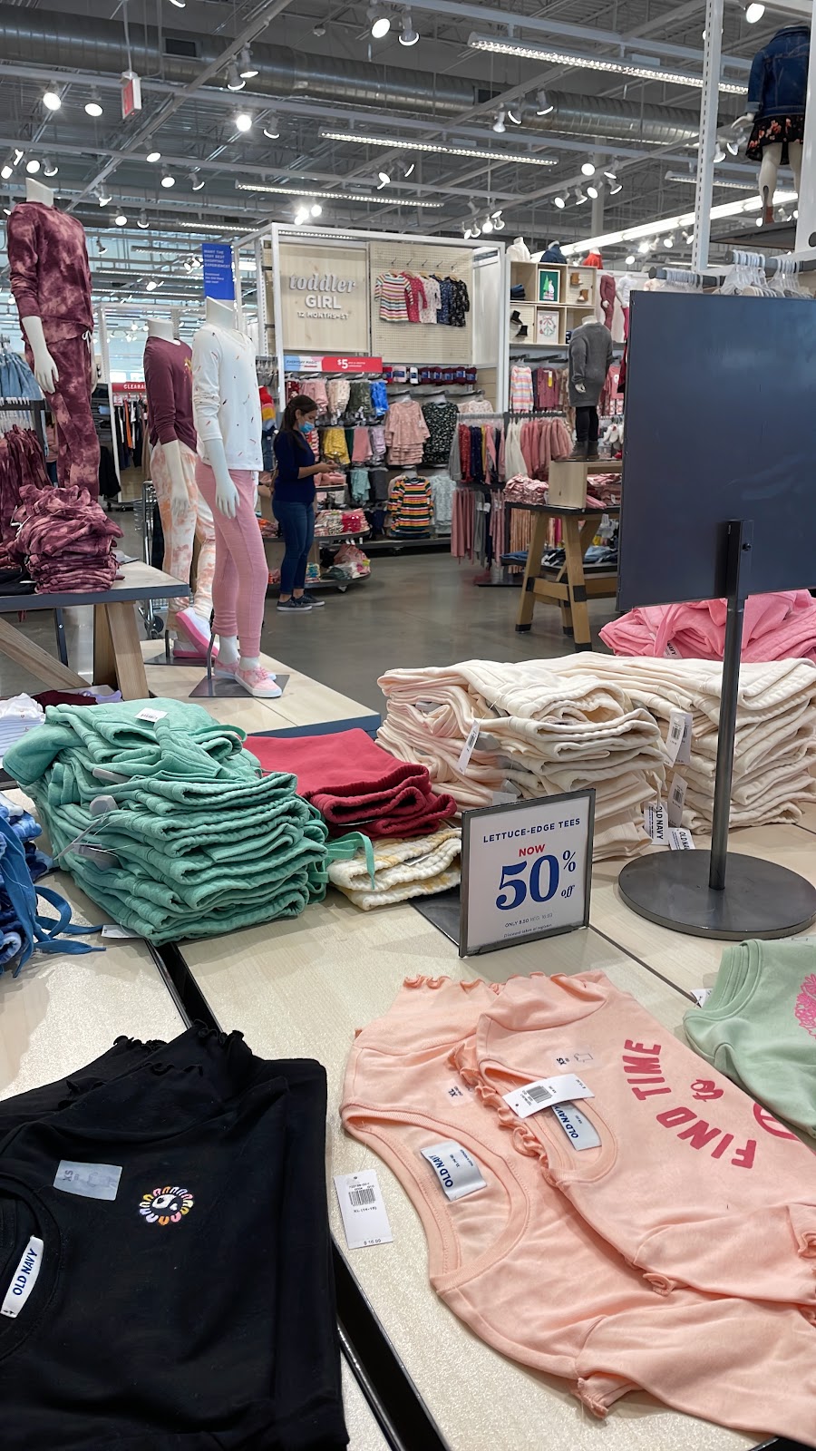 Old Navy | 1211 CHISHOLM TRAIL TENANT J, Euless, TX 76039, USA | Phone: (817) 571-4228