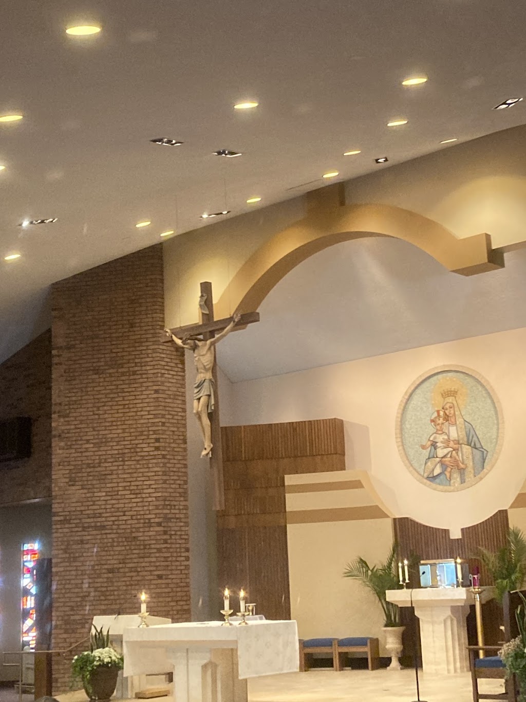 Queen of All Saints Catholic Church | 6603 Christopher Dr, St. Louis, MO 63129, USA | Phone: (314) 846-8207