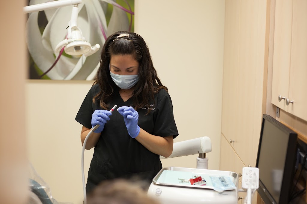 Manor Dental Assistant School | 14001 Shadow Glen Blvd, Manor, TX 78653, USA | Phone: (512) 859-3040