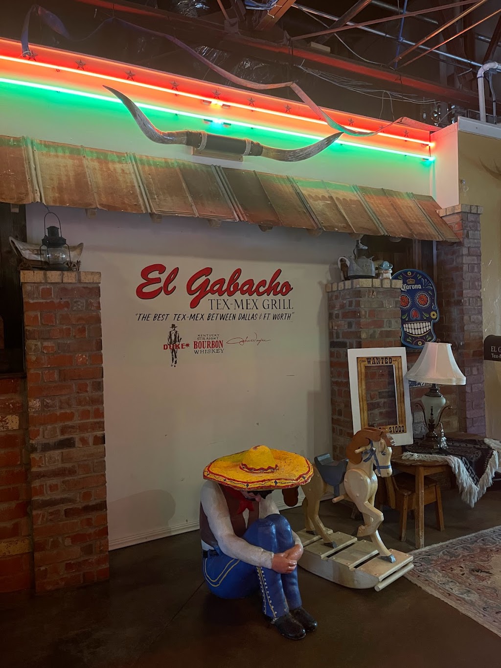 El Gabacho Tex-Mex Grill | 2408 W Abram St, Arlington, TX 76013, USA | Phone: (817) 276-8160