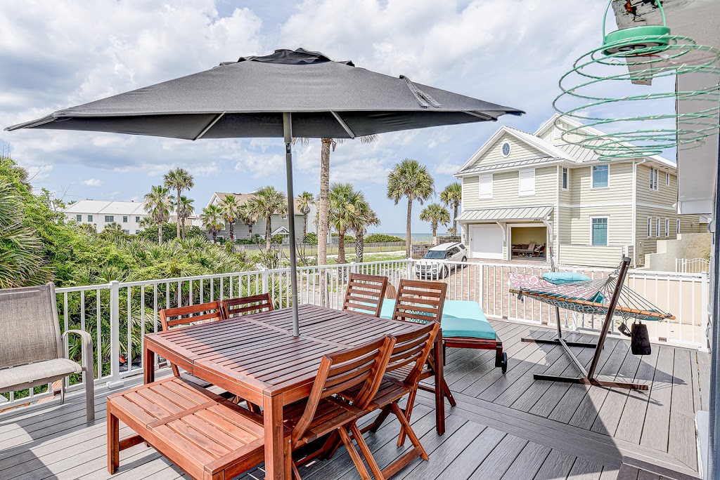 Atlantic Shores Getaway Vacation Rental | 3490 Ocean Dr S, Jacksonville Beach, FL 32250, USA | Phone: (714) 642-3604