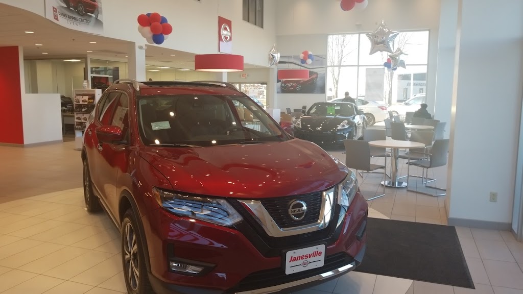 Janesville Nissan | 2627 Morse St, Janesville, WI 53545, USA | Phone: (608) 314-0808