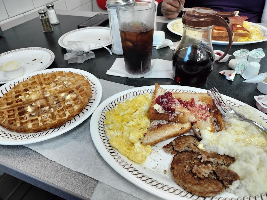 Waffle House | 165 Park Ave, Orange Park, FL 32073, USA | Phone: (904) 269-3612