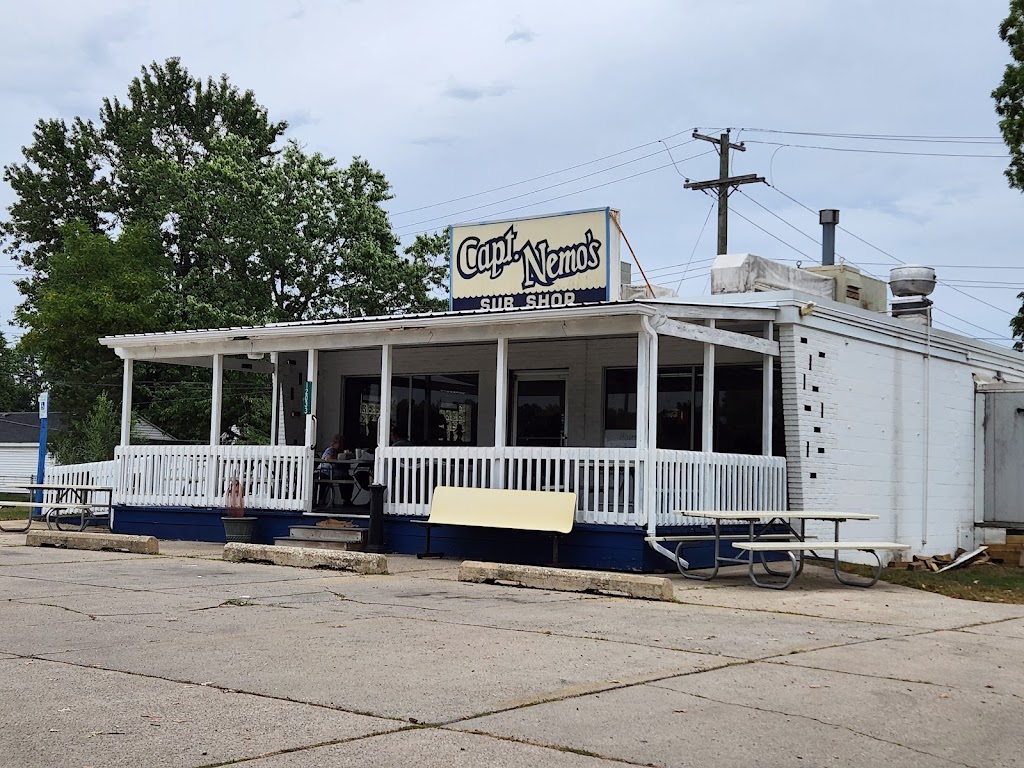 Captain Nemos Sandwiches | 12033 S Huron River Dr, Romulus, MI 48174, USA | Phone: (734) 941-6000