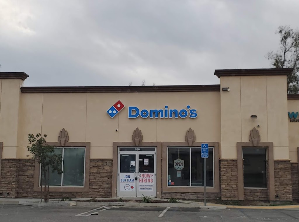 Dominos pizza | 10986 Sierra Ave., Fontana, CA 92337, USA | Phone: (909) 550-1800