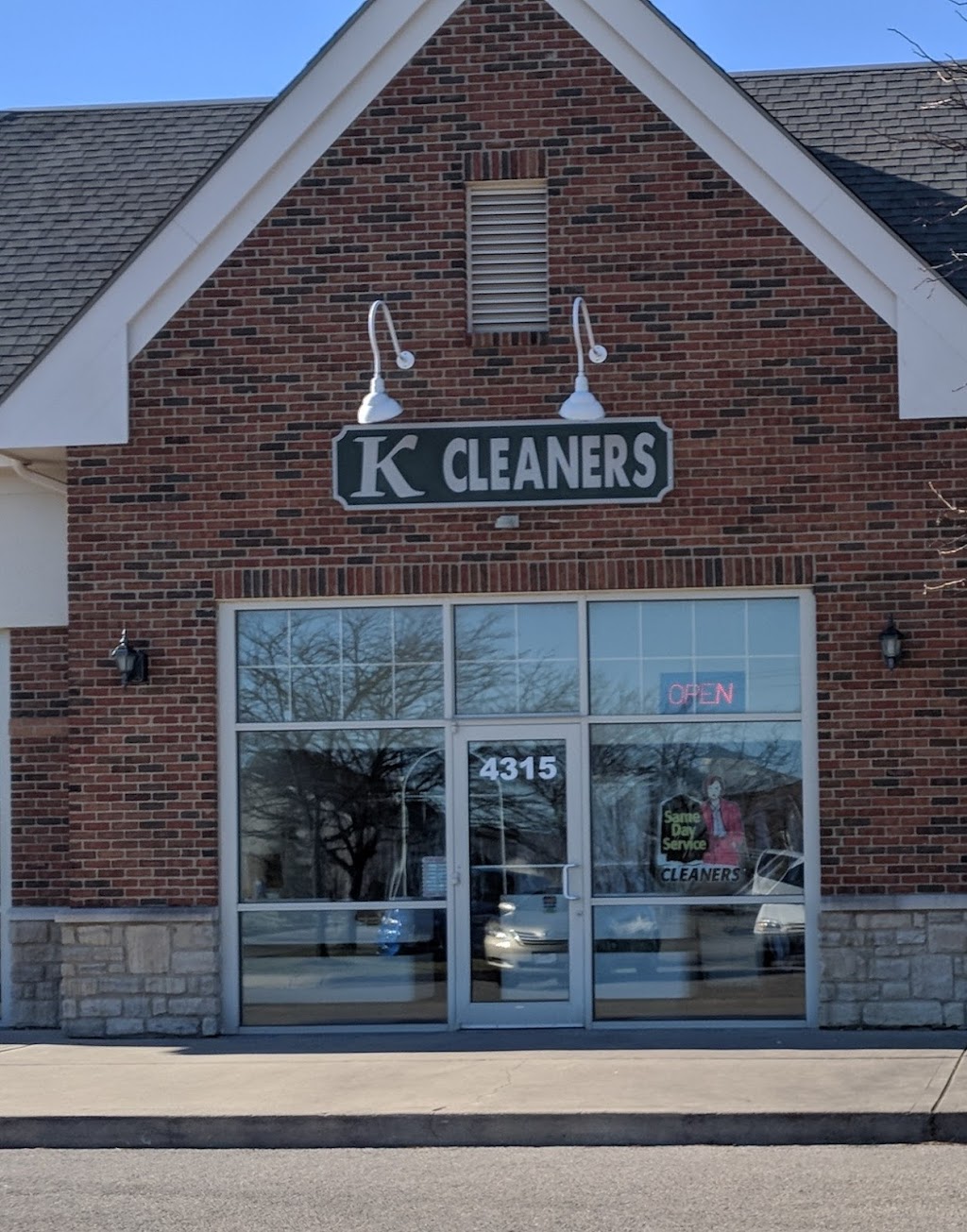 K Dry Cleaners | 4315 Cosgray Rd, Hilliard, OH 43026, USA | Phone: (614) 876-5877