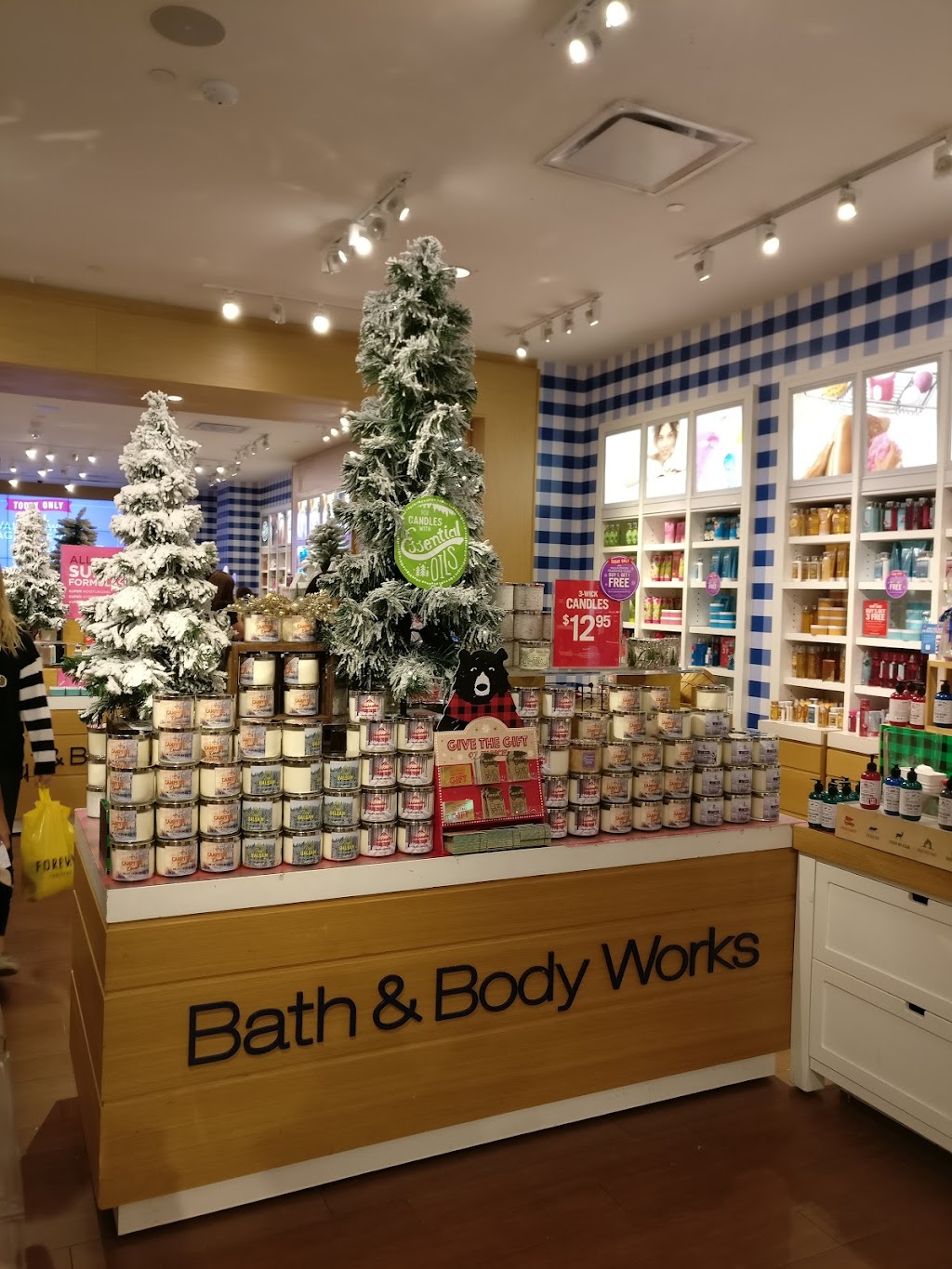 Bath & Body Works | 2054 Brea Mall, Brea, CA 92821, USA | Phone: (714) 256-4185