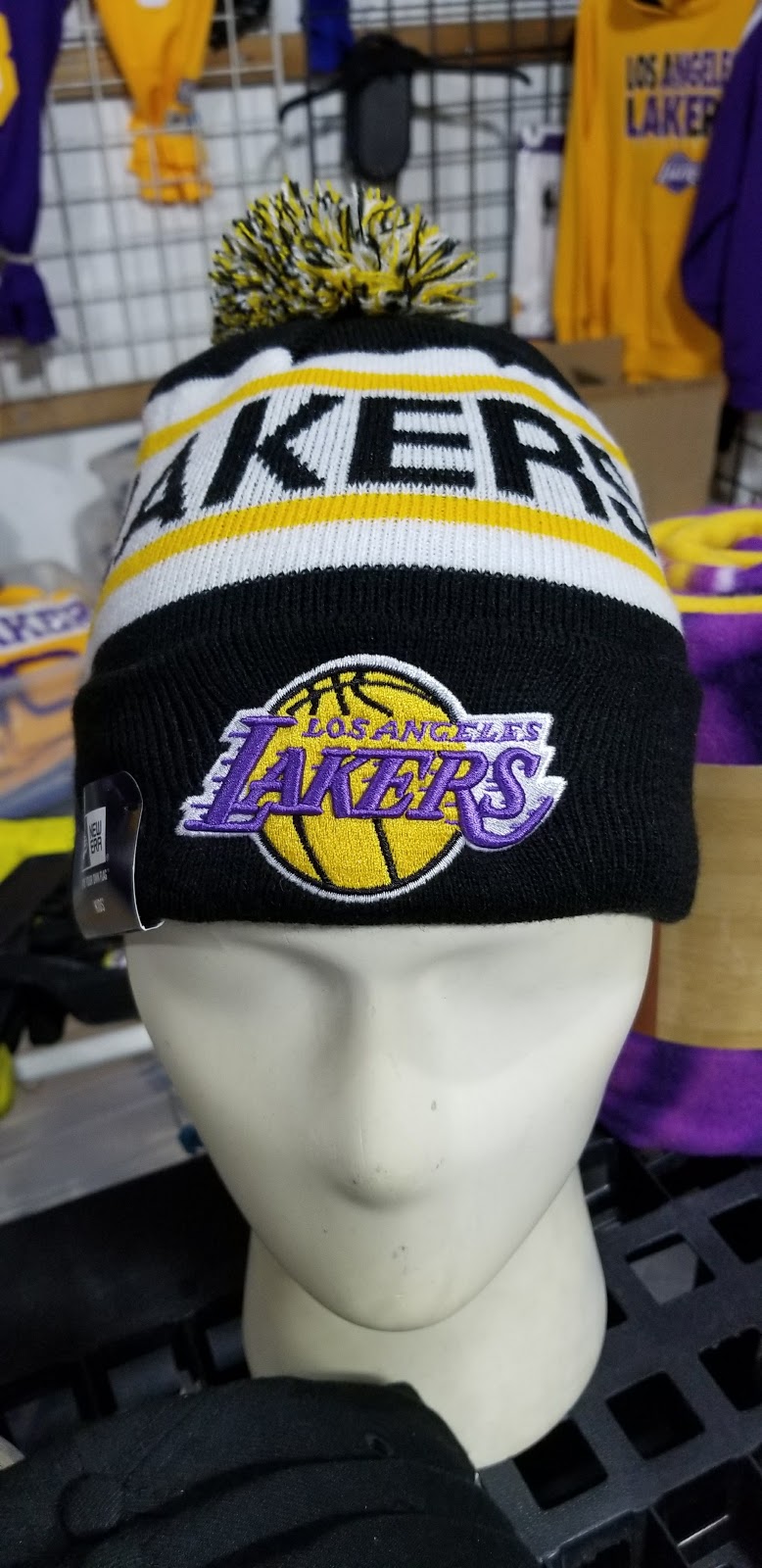 Sports World Apparel | 998-928 S Figueroa St, Los Angeles, CA 90015, USA | Phone: (323) 208-1229