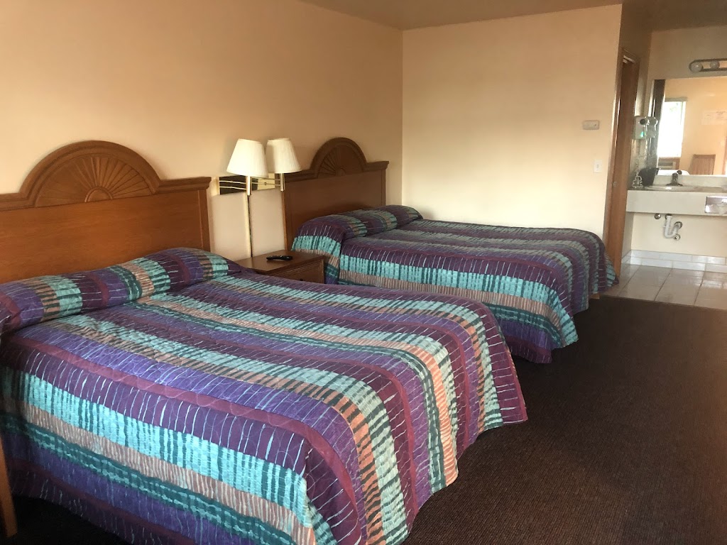 Hadlock Motel | 181 Chimacum Rd, Port Hadlock-Irondale, WA 98339, USA | Phone: (360) 385-3111