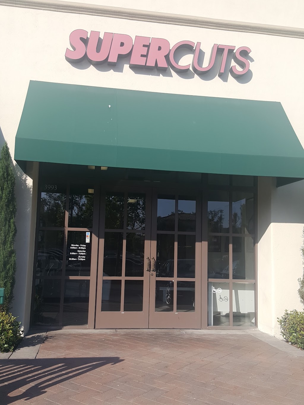 Supercuts | 3993 Irvine Blvd, Irvine, CA 92602, USA | Phone: (714) 505-9461