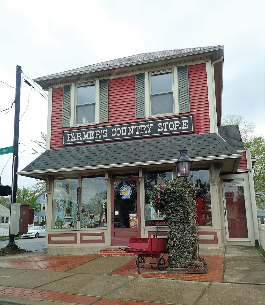 Farmers Country Store | 540 N High St, Lancaster, OH 43130, USA | Phone: (740) 654-4853