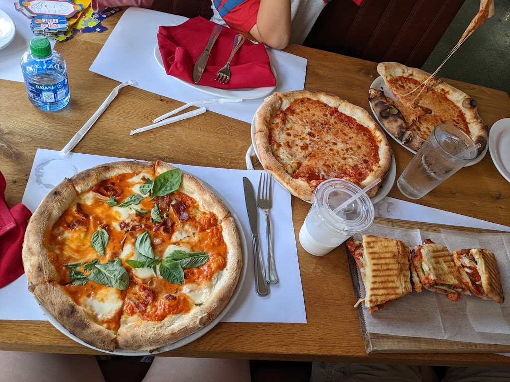 Public Pizza Italian Restaurant & Bar | 193 Market Street, Yonkers, NY 10710, USA | Phone: (914) 652-7611