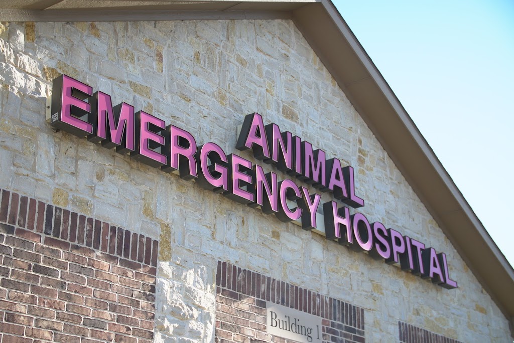 Animal Emergency Hospital of North Texas | 2700 W State Hwy 114, Grapevine, TX 76051, USA | Phone: (817) 410-2273