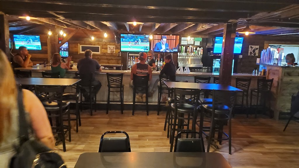 Maple City Taps And Eatery | 11095 Chardon Rd, Chardon, OH 44024, USA | Phone: (440) 285-9953