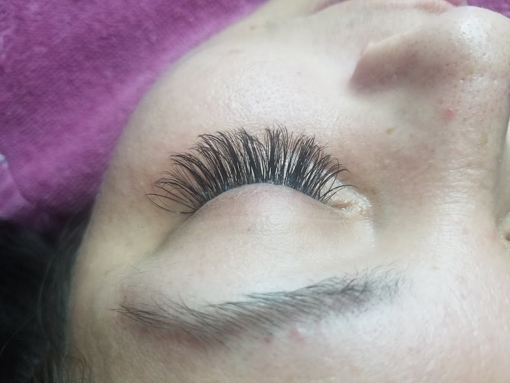 FineLines Eyelash Extensions & Image Skincare | 6750 W Thunderbird Rd B-104#3, Peoria, AZ 85381, USA | Phone: (602) 525-9549