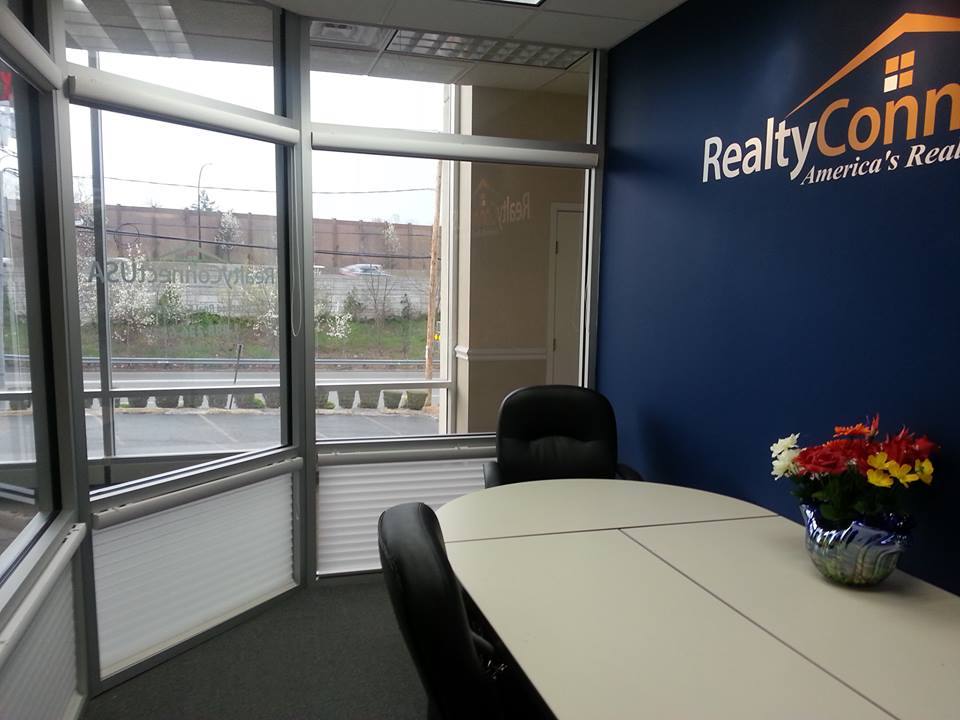 Realty Connect USA | 200 S Service Rd, Roslyn, NY 11576, USA | Phone: (516) 714-3606