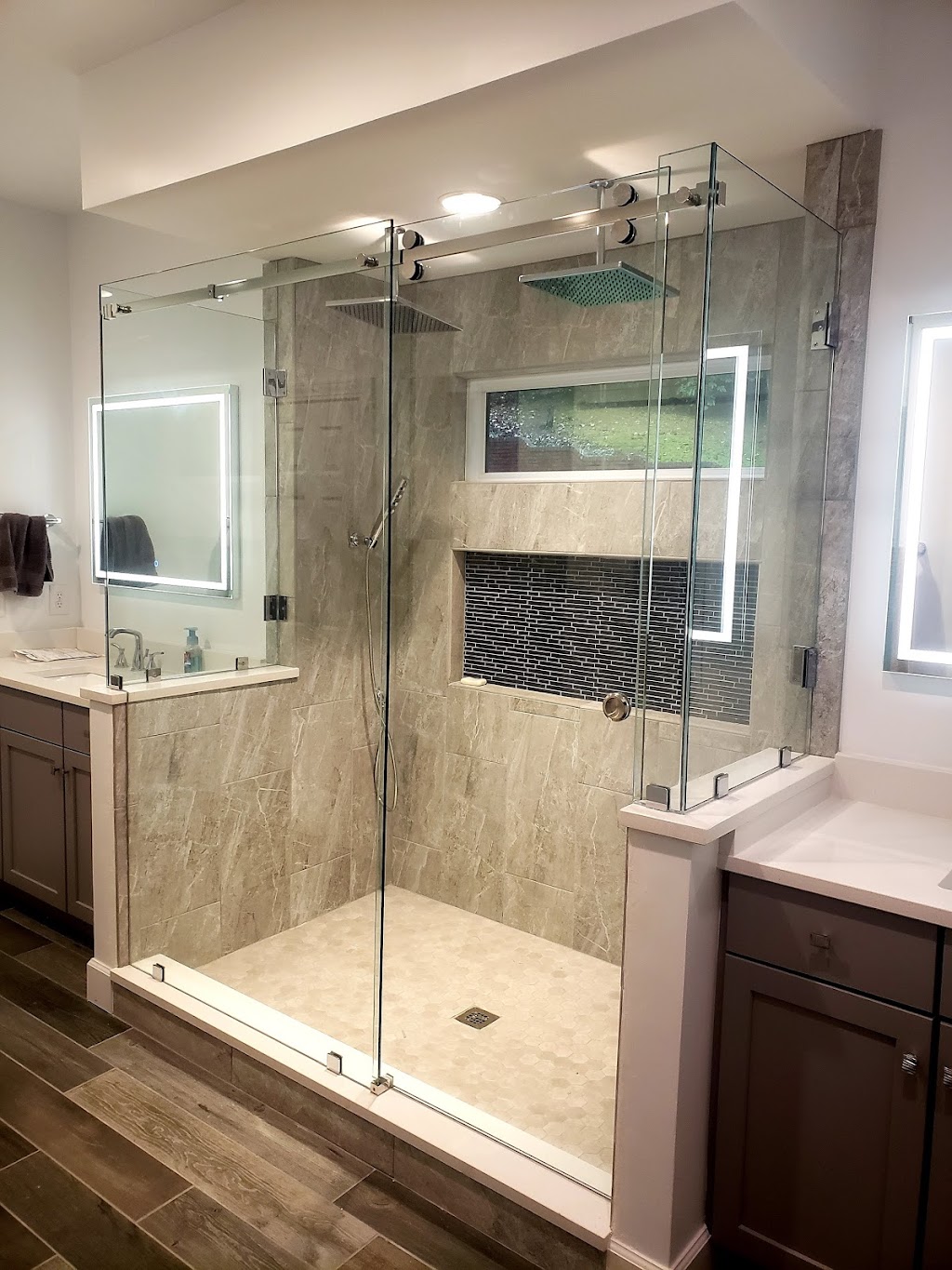 Specialized Glass Services LLC | 60 Rena Ln, Alabaster, AL 35007, USA | Phone: (205) 572-3064