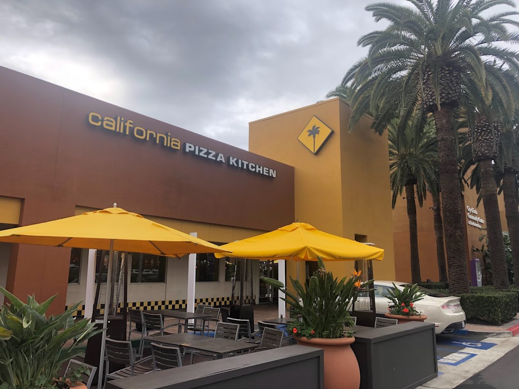 California Pizza Kitchen at Tustin | 3001 El Camino Real, Tustin, CA 92782, USA | Phone: (714) 838-5083