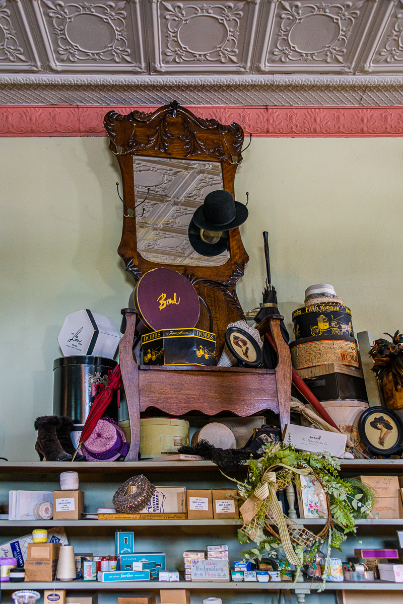 Beekers General Store | 226 E Front St, Pemberville, OH 43450, USA | Phone: (419) 287-3274