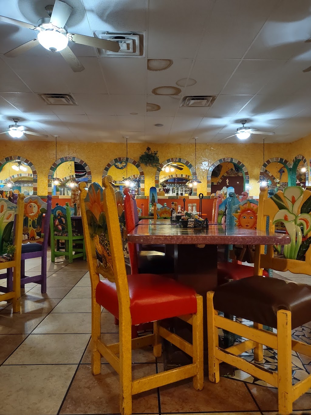 Casa Fiesta | 2455 Hayes Ave, Fremont, OH 43420, USA | Phone: (419) 332-0811