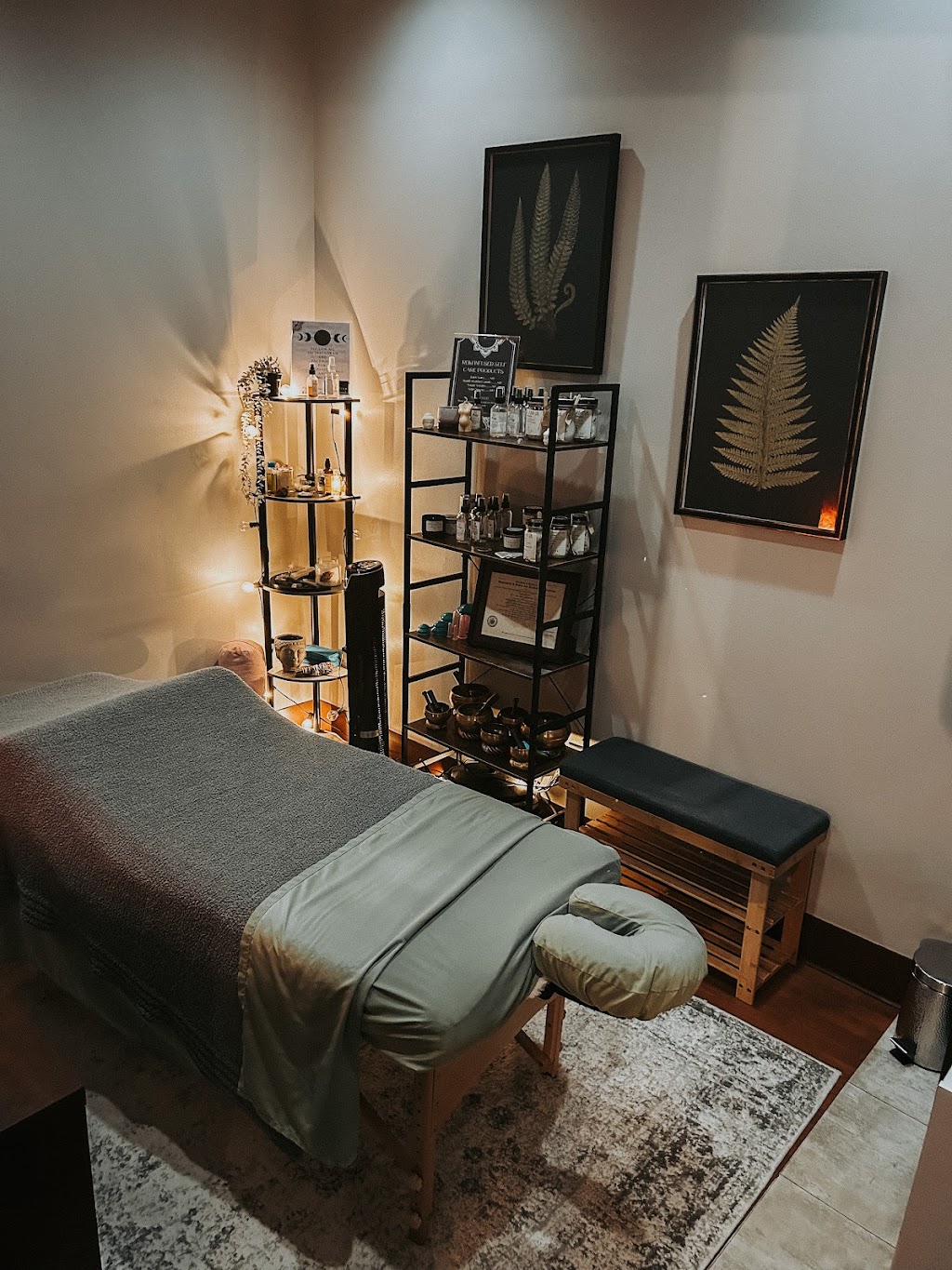 Moonrise Massage and Wellness | 5735 75th St, Kenosha, WI 53142, USA | Phone: (224) 412-0659