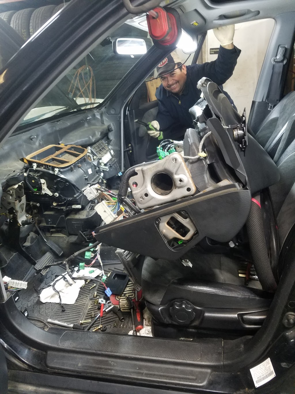 Isidro Auto Repair | 1125 3rd Ave, Dayton, KY 41074, USA | Phone: (859) 291-1023