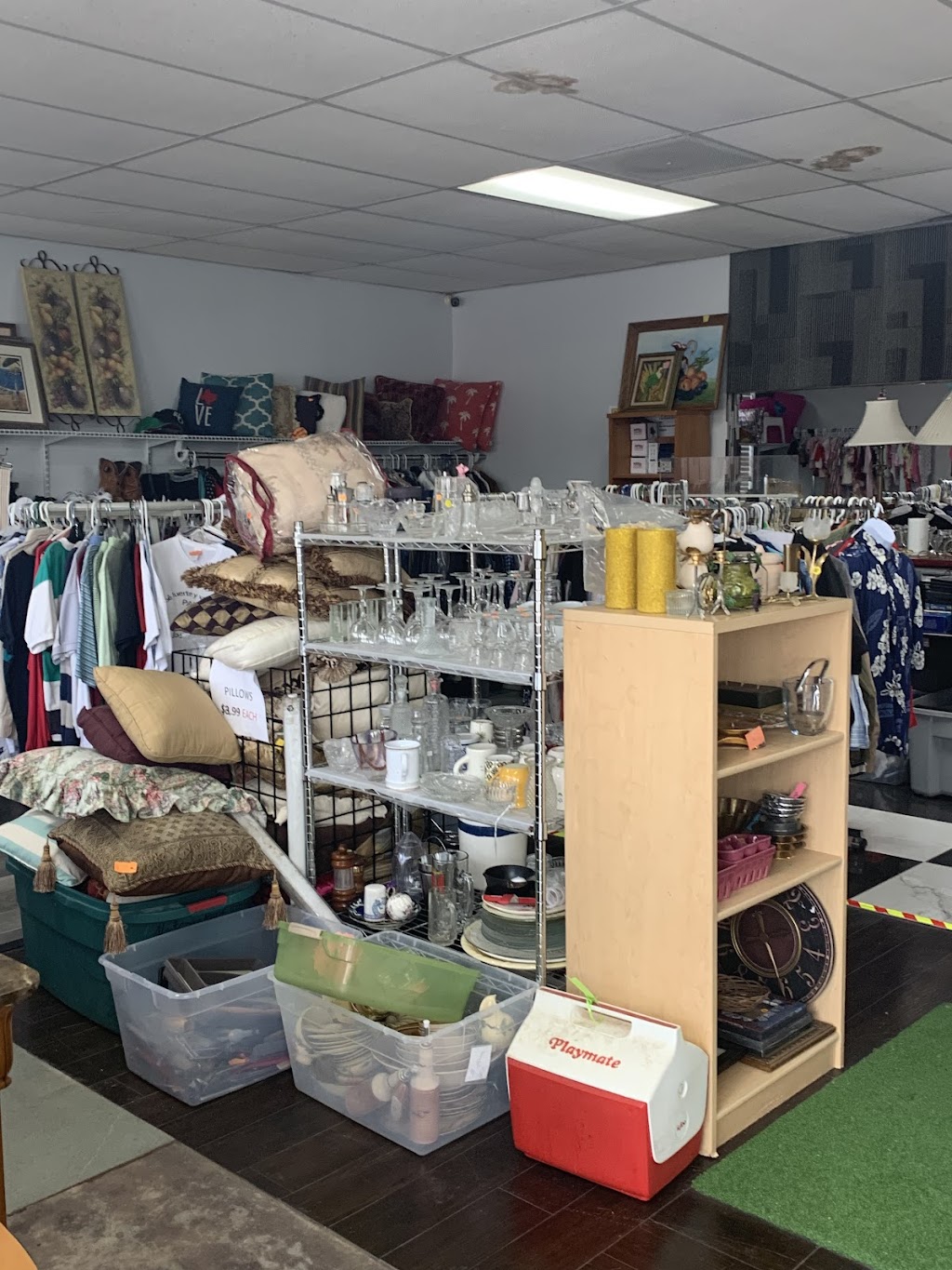 The Kings Thrift | 10350 Scyene Rd, Dallas, TX 75227, USA | Phone: (214) 900-8853