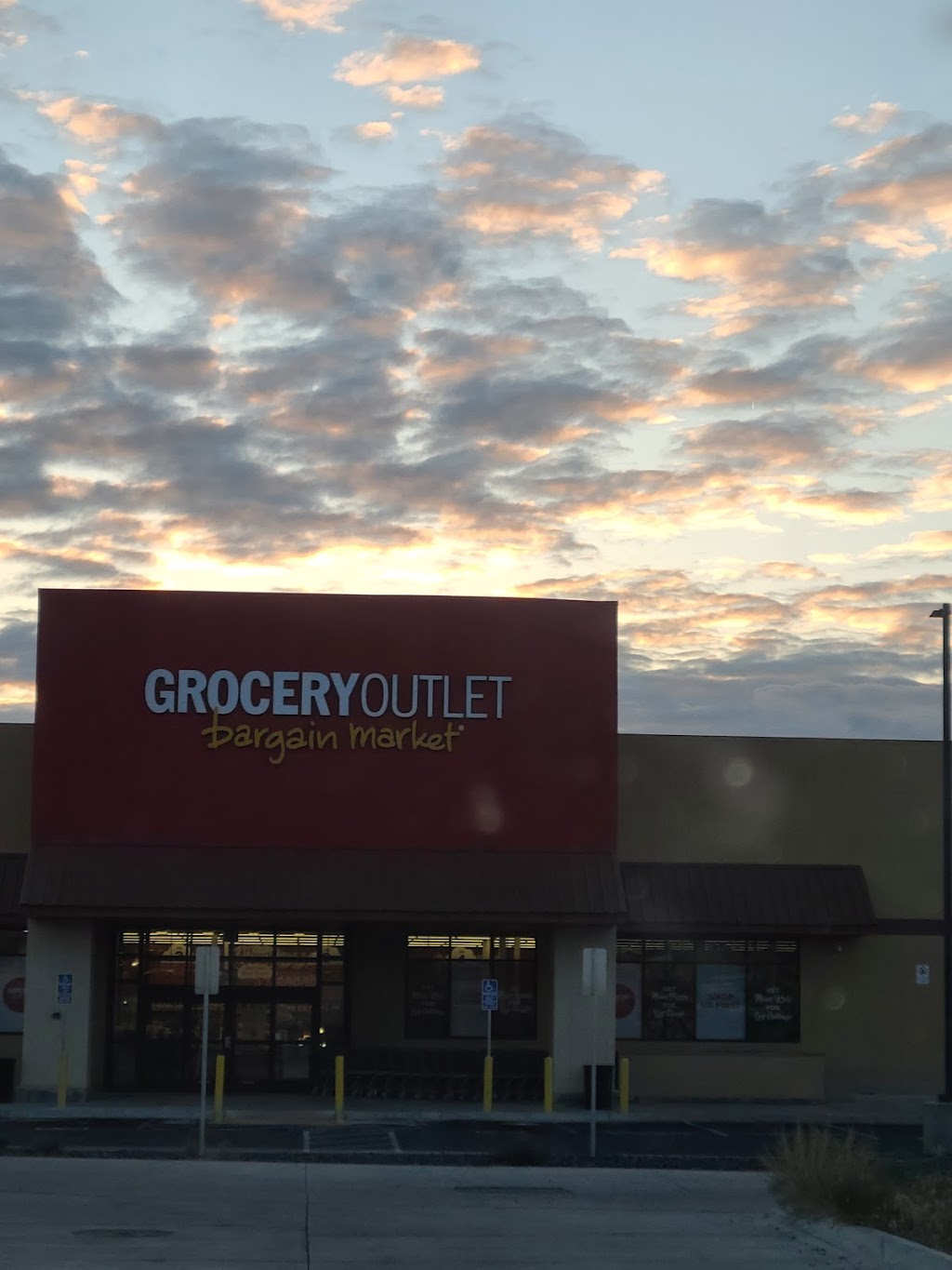 Grocery Outlet | 50 Jean St, Valley Springs, CA 95252, USA | Phone: (209) 920-3126