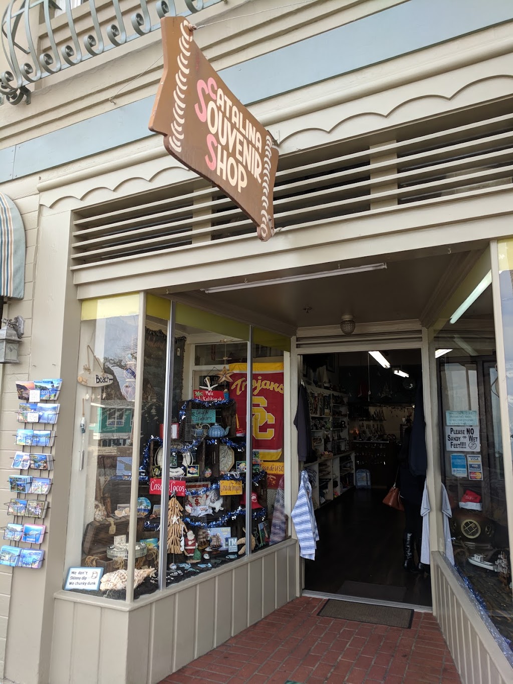 Catalina Souvenir Shop | 413 Crescent Ave, Avalon, CA 90704, USA | Phone: (310) 510-0061