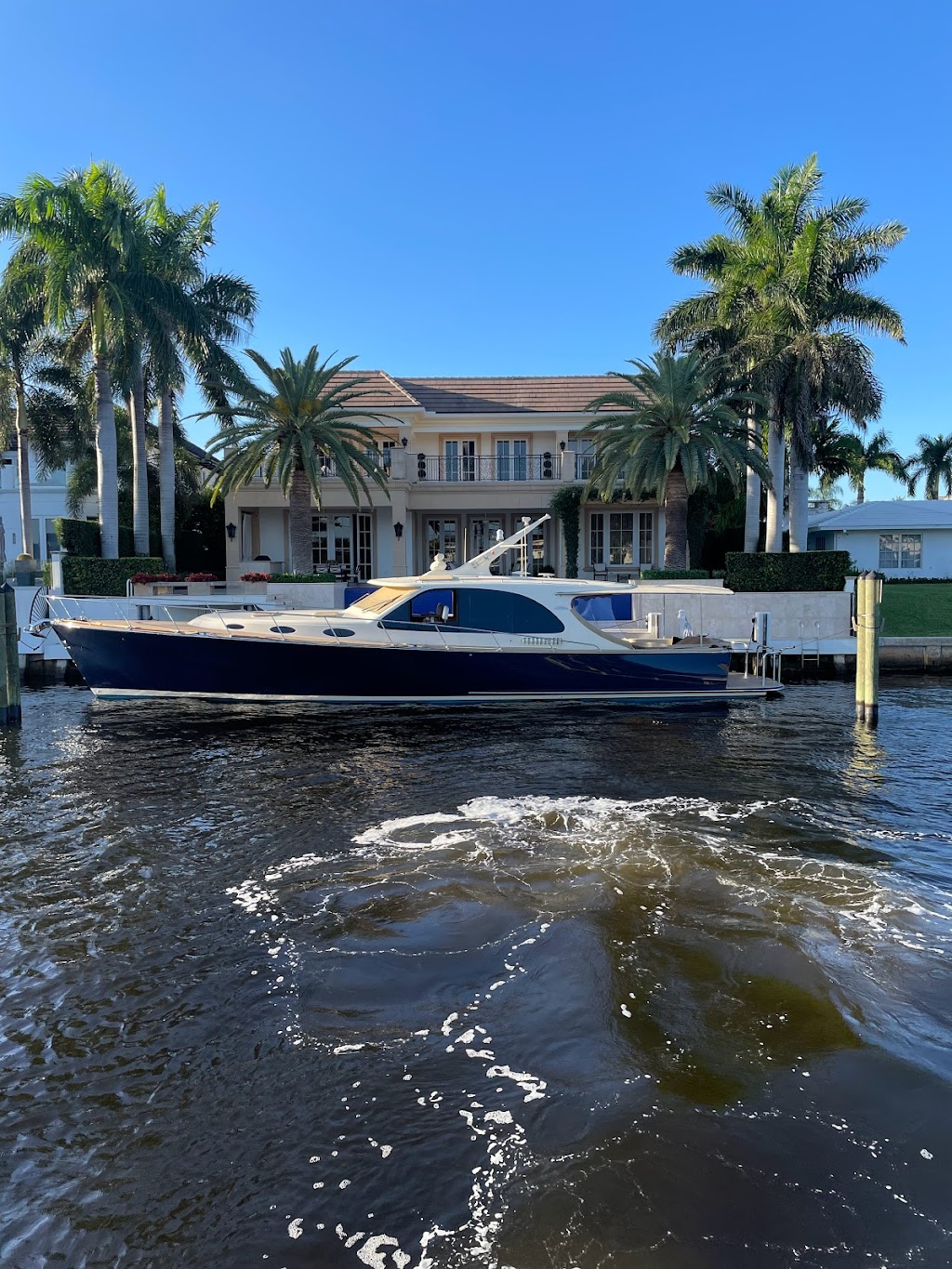 Royal Palm Yacht & Country Club | 2425 W Maya Palm Dr, Boca Raton, FL 33432, USA | Phone: (561) 395-2100