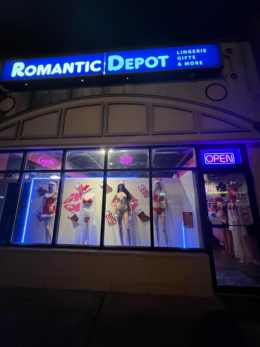 Romantic Depot Rockaway | 286 US-46, Rockaway, NJ 07866, USA | Phone: (201) 347-9200