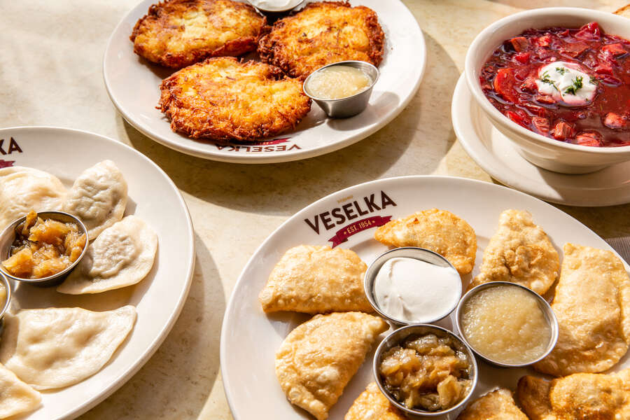 Veselka | 144 2nd Ave, New York, NY 10003, USA | Phone: (212) 228-9682