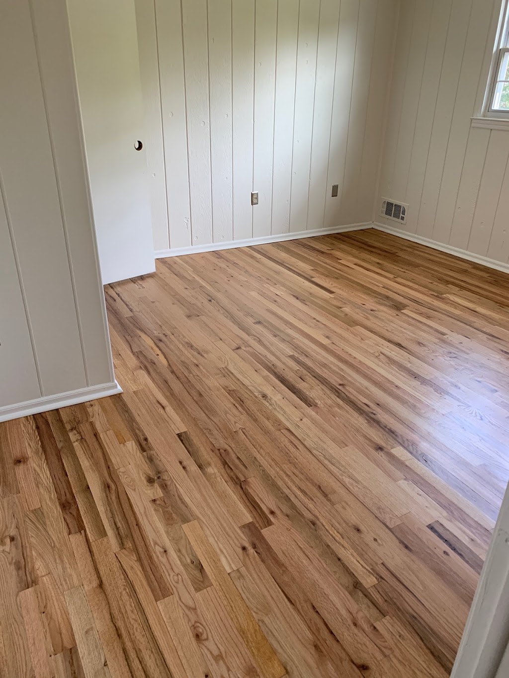 American Eagle Wood Floors | 19 Monroe Pl, East Brunswick, NJ 08816, USA | Phone: (732) 257-3700