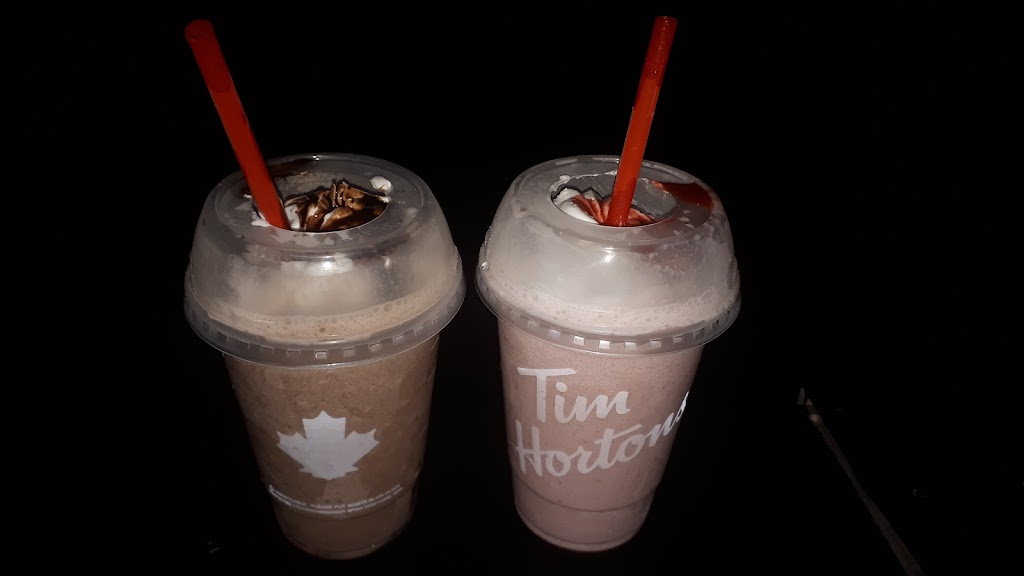 Tim Hortons | 990 E Main St, Welland, ON L3B 3Z3, Canada | Phone: (905) 788-1952