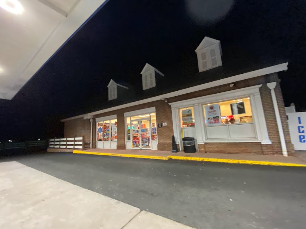 GetGo Gas Station | 215 S Market St, Ligonier, PA 15658, USA | Phone: (724) 238-3304