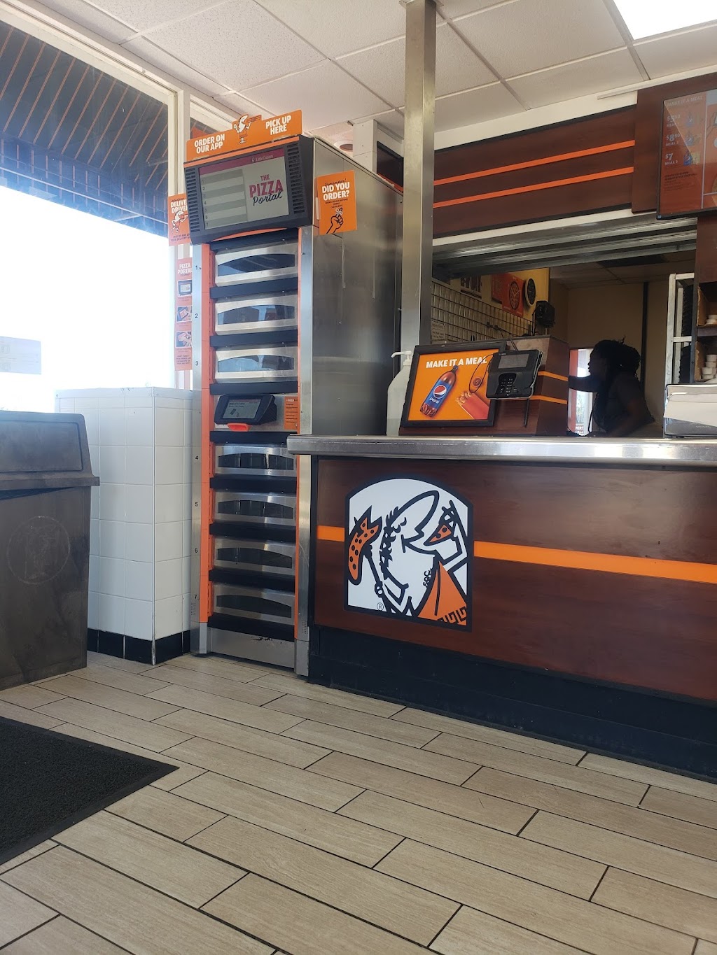 Little Caesars Pizza | 1000 E Alameda St SUITE 102-B, Norman, OK 73071, USA | Phone: (405) 364-0655