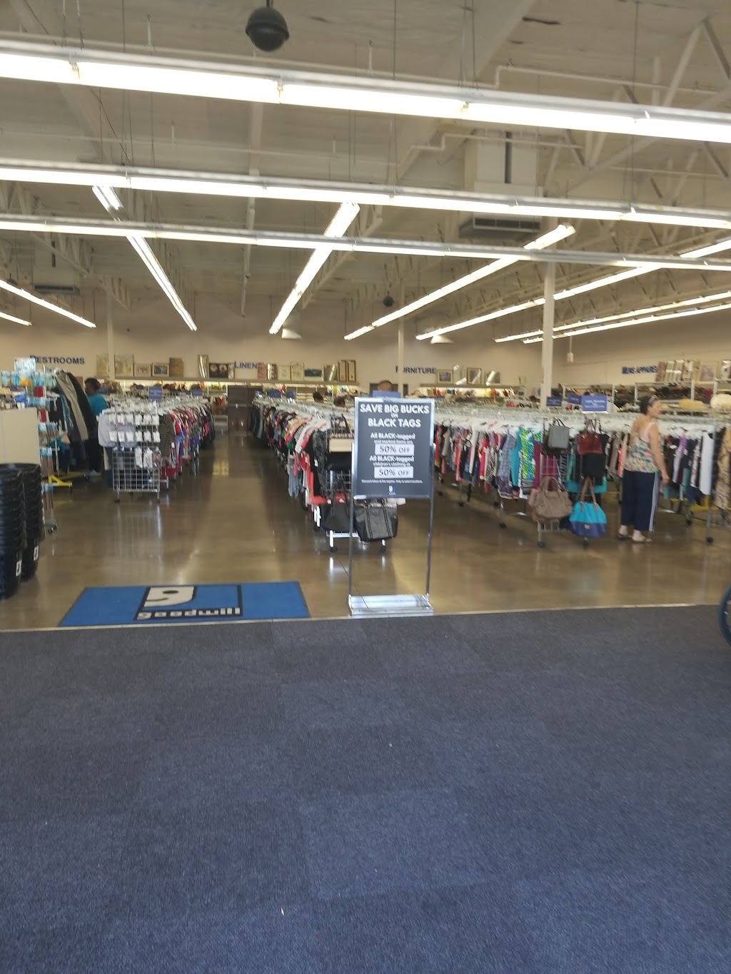 Goodwill Sacramento Valley & Northern Nevada | 1770 E Main St, Woodland, CA 95776 | Phone: (530) 668-8249