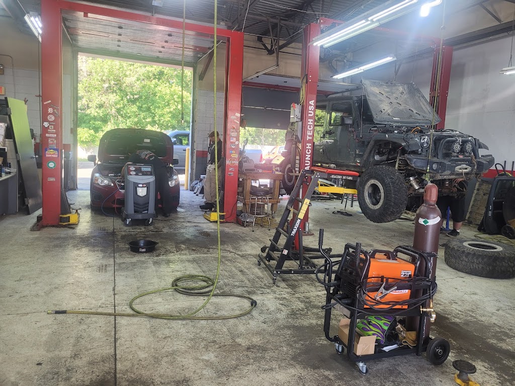 Global Auto/Diesel & PowerSport Service | 5528 Dixie Hwy, Waterford Twp, MI 48329, USA | Phone: (248) 245-9789