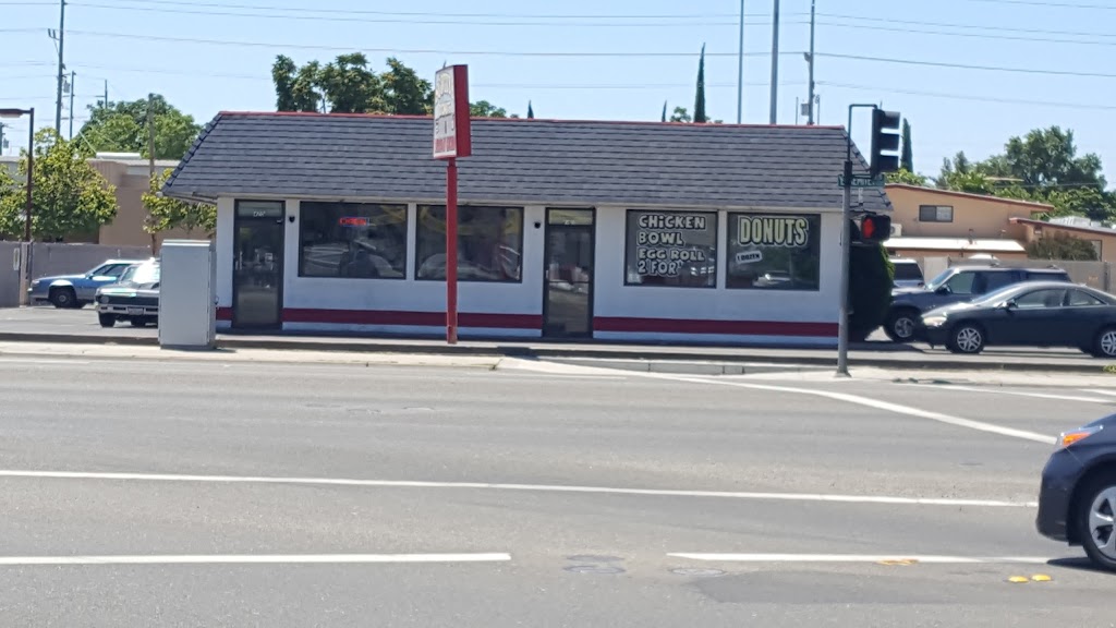 Scottys Doughnuts & Teriyaki Chicken | 1420 Yosemite Blvd, Modesto, CA 95354, USA | Phone: (209) 577-1775