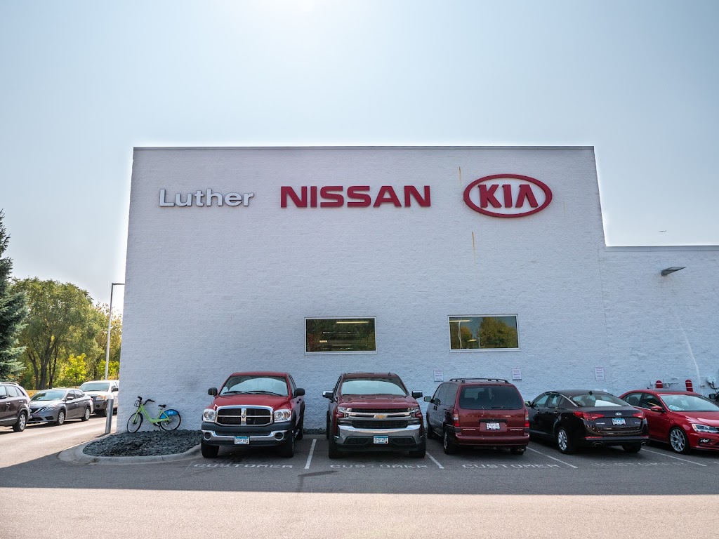 Luther Kia of Inver Grove Service Department | 1470 50th St E, Inver Grove Heights, MN 55077, USA | Phone: (833) 771-0363