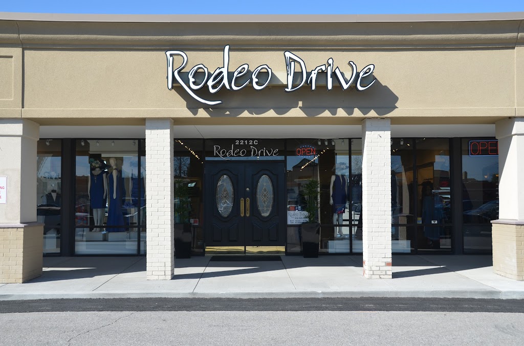 Rodeo Drive Inc | 2212 Holiday Manor Center, Louisville, KY 40222, USA | Phone: (502) 425-8999