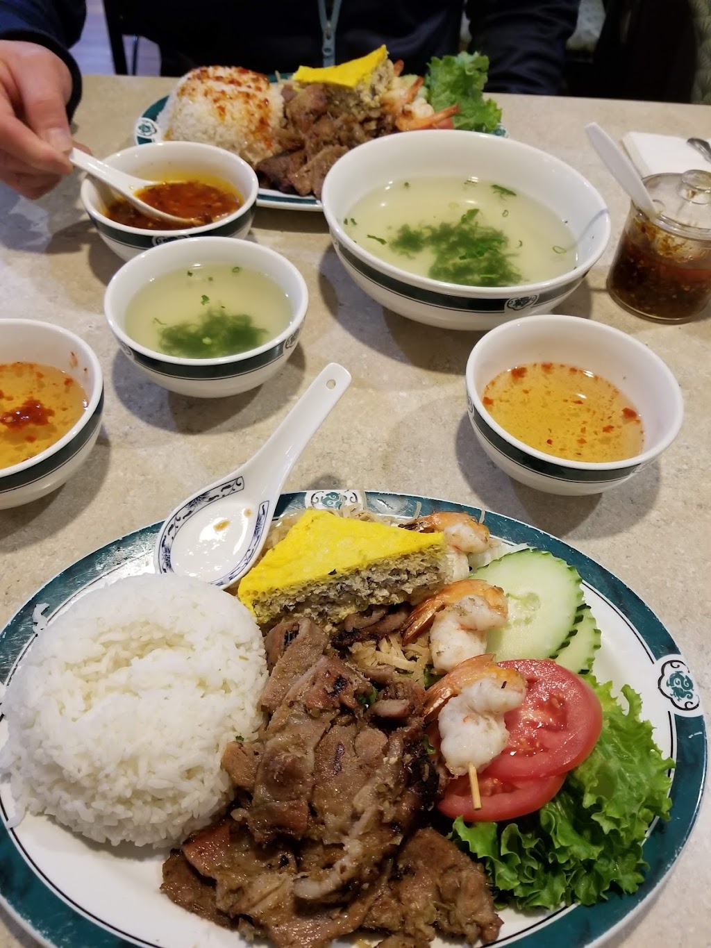 Pho Hoai Restaurant | 733 SW 185th Ave, Beaverton, OR 97006 | Phone: (503) 642-0216