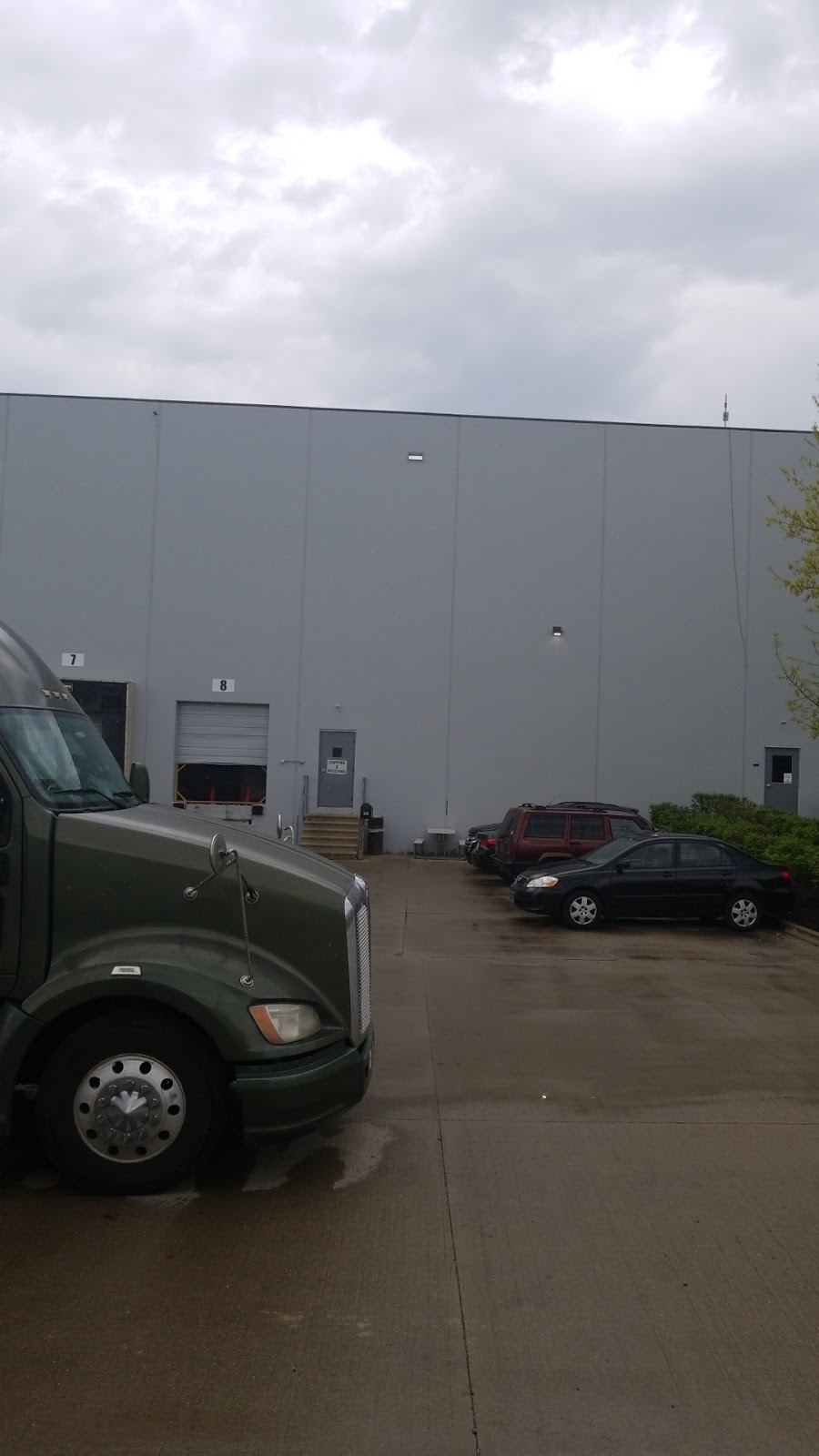 Verst Logistics Warehouse Walton, KY - 340 Shorland Dr. | 340 Shorland Dr, Walton, KY 41094, USA | Phone: (859) 379-1210