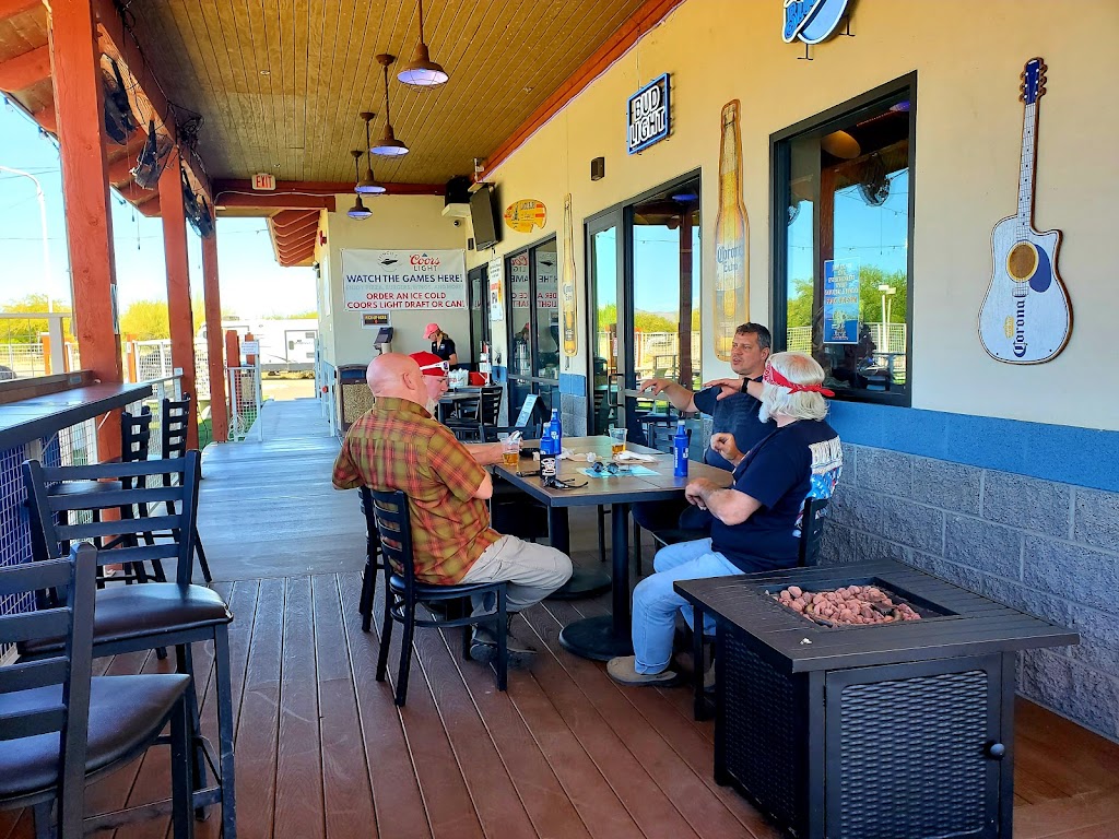 Ffinchs Waterfront Kitchen and Bar | 28085 AZ-188, Roosevelt, AZ 85545, USA | Phone: (602) 912-1667