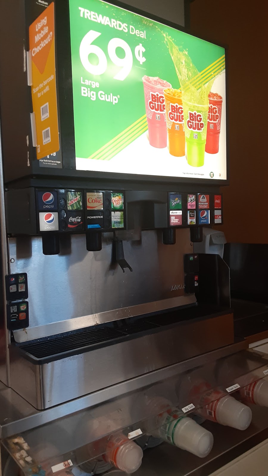 7-Eleven | 415 Mill Rd, Hewlett, NY 11557, USA | Phone: (516) 569-0758