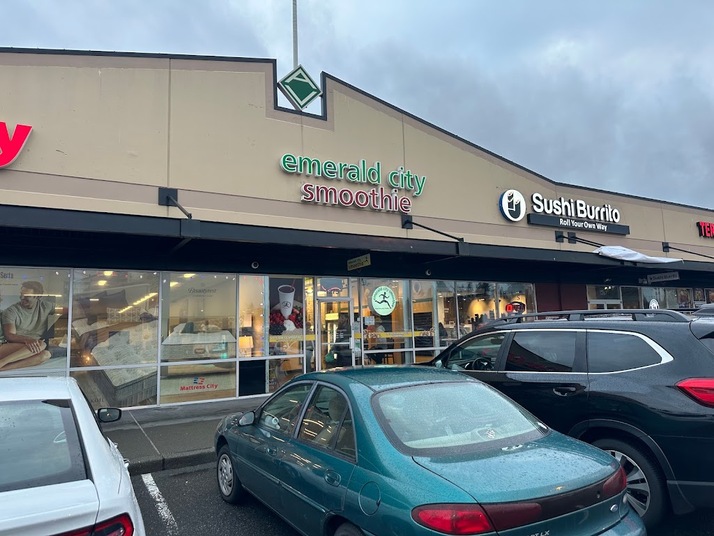 Emerald City Smoothie | 1275 N 205th St, Shoreline, WA 98133, USA | Phone: (206) 542-7469