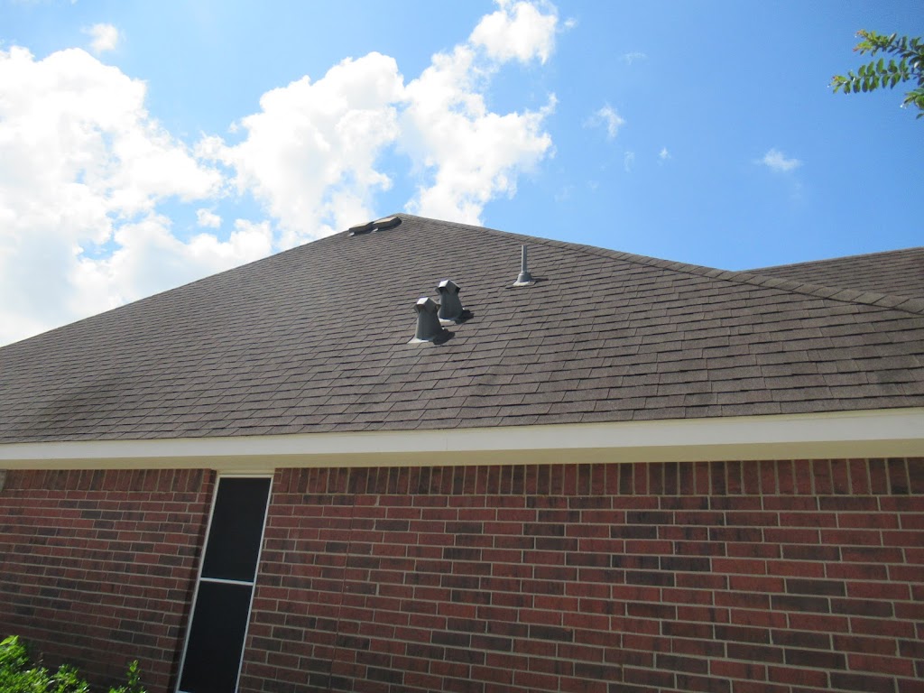 Lan-Bar Roofing | 10284 Stidham Rd, Conroe, TX 77302 | Phone: (936) 349-0110